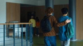 В Павлодаре студент колледжа пришел в учебное заведение и ранил себя