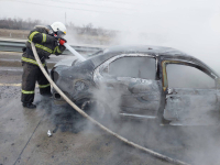 Автомобиль загорелся на трассе в Павлодарской области