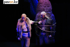 Две премьеры и классика: что готовят для павлодарцев чеховцы