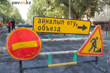 Проспект Назарбаева частично перекрыли на время ремонта