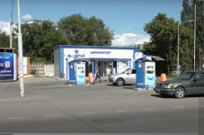 Автозаправочная станция на трассе Павлодара является опасной для жизни
