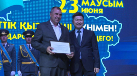 Более 2000 государственных служащих работает в Павлодарской области