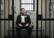 В Павлодарской области жених лишился прав и сел на 15 суток