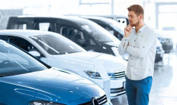 В автосалоне павлодарцу за 12 миллионов тенге продали автомобиль, который пришлось чинить почти три месяца