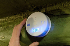 Жителей частных домов в Павлодарской области призывают устанавливать датчики угарного газа