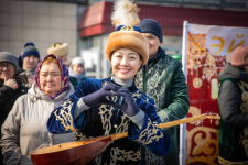 На Аксуском заводе ферросплавов встречают праздник Наурыз