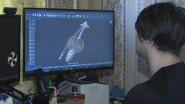 Инженер создал кобыз на 3D-принтере и подарил филармонии к Наурызу в Павлодаре