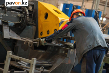 Как экибастузцы создают детали для поездов и железных дорог (фото)