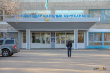 Экибастузца с переломом позвонка экстренно транспортировали в Павлодар