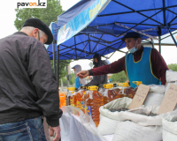 На плохое подсолнечное масло, купленное на субботней сельскохозяйственной ярмарке в Павлодаре, пожаловался покупатель