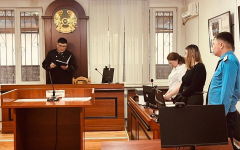 Штрафом в 24 млн тенге наказали молодого экс-полицейского за взятку в Павлодаре