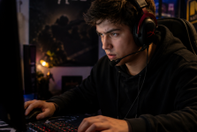 Иманбек, "Ирина Кайратовна" и аким Павлодара уже сегодня сыграют в Counter-Strike на Ertis Promenade 
