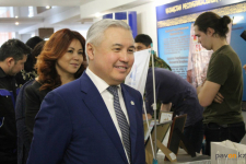 Павлодарскому градоначальнику предложили стать самым добрым акимом