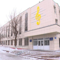 Ситуацию по детской музыкальной школе после возмущений родителей учеников прокомментировали в отделе образования